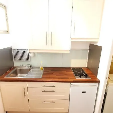 Appartement Studio Avec Piscine Partagee Et Wifi A A 3 Km De La Plage *