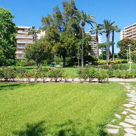 Appartement Studio Avec Piscine Partagee Et Wifi A A 3 Km De La Plage *